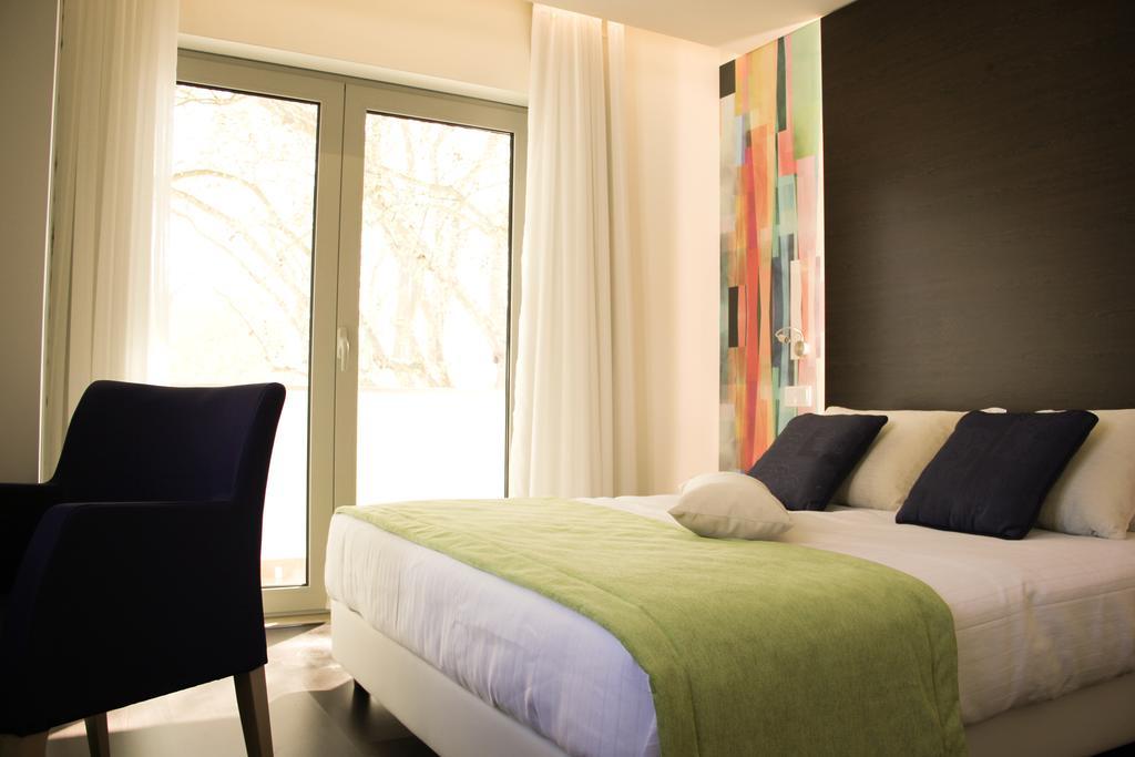 וילה נובה דה ברקיניה Barquinha River House מראה חיצוני תמונה