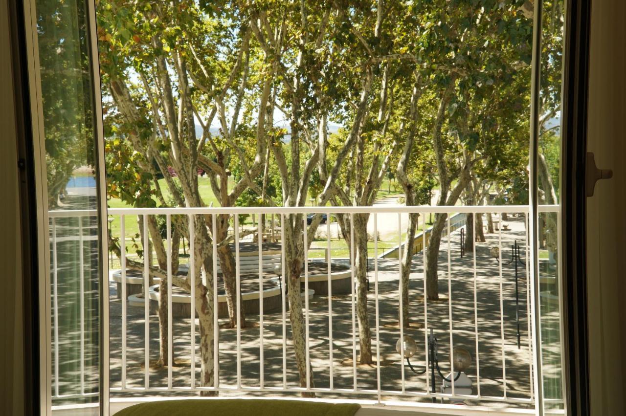 וילה נובה דה ברקיניה Barquinha River House מראה חיצוני תמונה